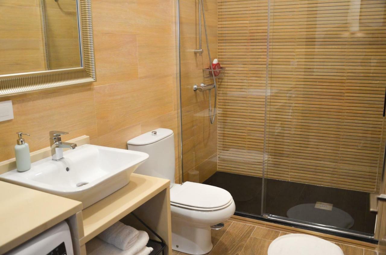 Apartamento San Jacinto III Sevilla Exteriör bild